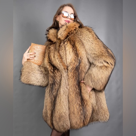Real Finn Raccoon Luxury Fur Coat Size M - Picture 16 of 17